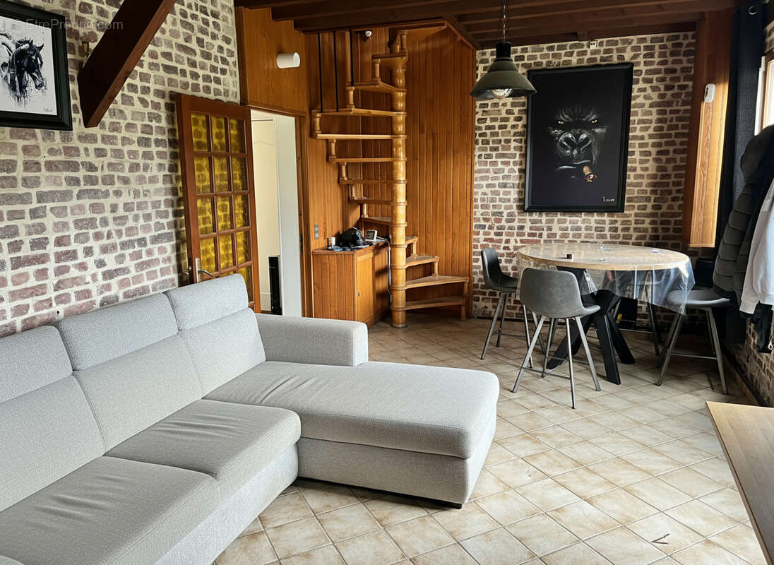 Maison à MONTIVILLIERS