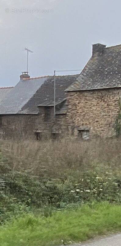 Maison à LA CHAPELLE-BOUEXIC