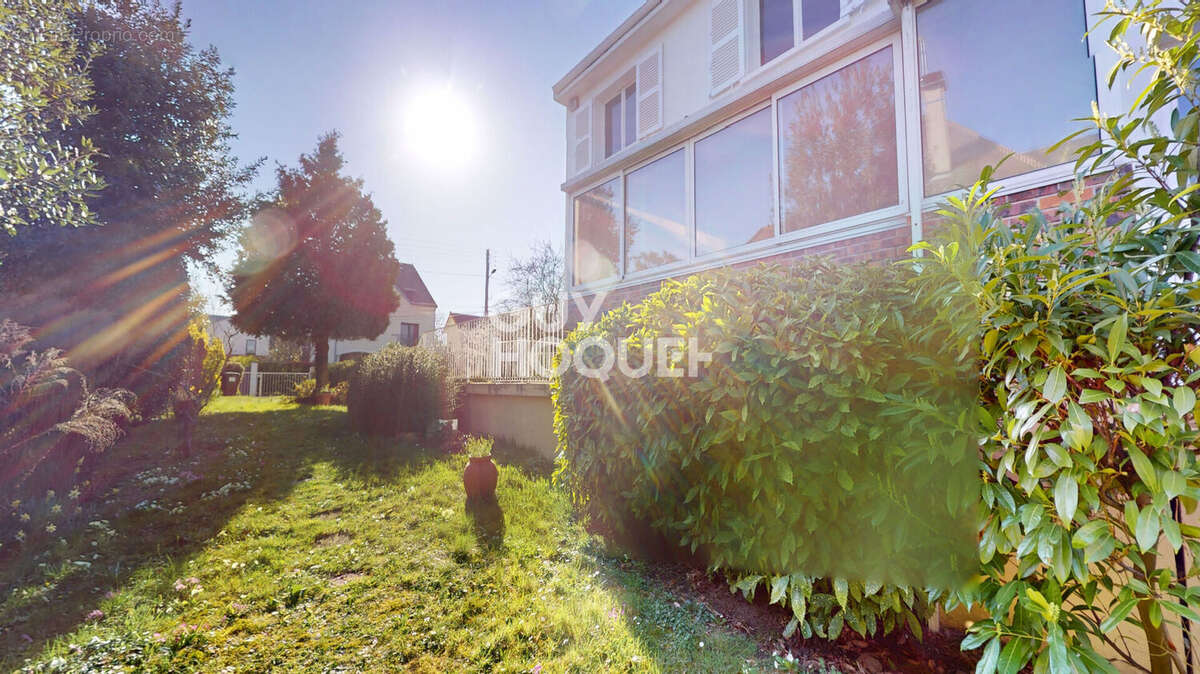 Maison à ERMONT