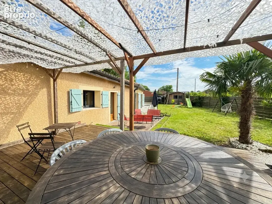 MAISON T5 de 163 M2 avec 823 M2 de terrain - photo 5