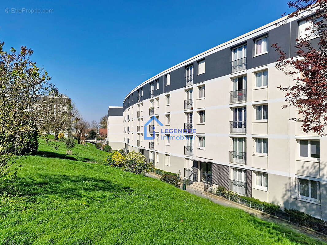 Appartement à MONTIGNY-LES-CORMEILLES