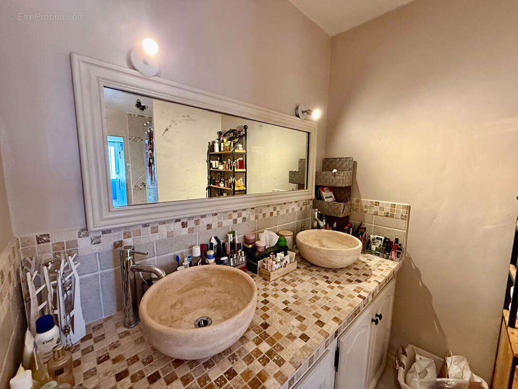 Maison à SAINT-MAXIMIN-LA-SAINTE-BAUME