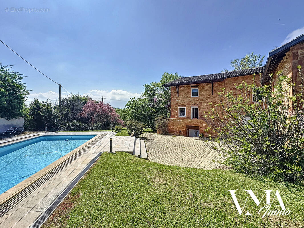 Maison à CHAZAY-D'AZERGUES