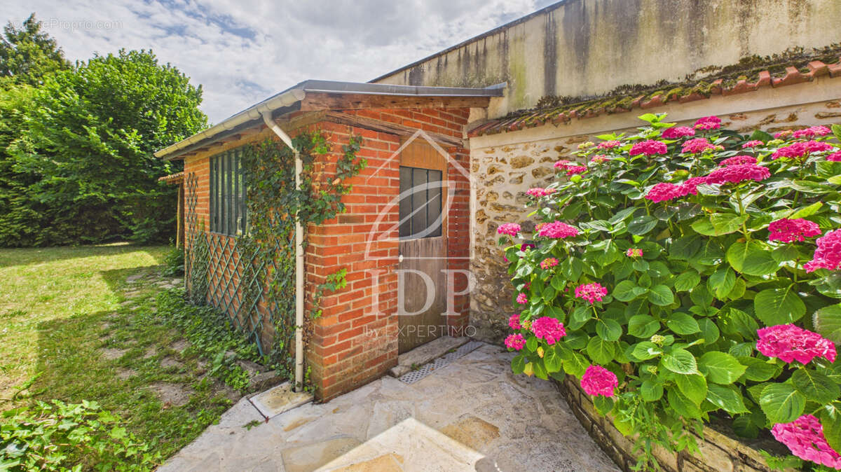 Maison à CORBEIL-ESSONNES