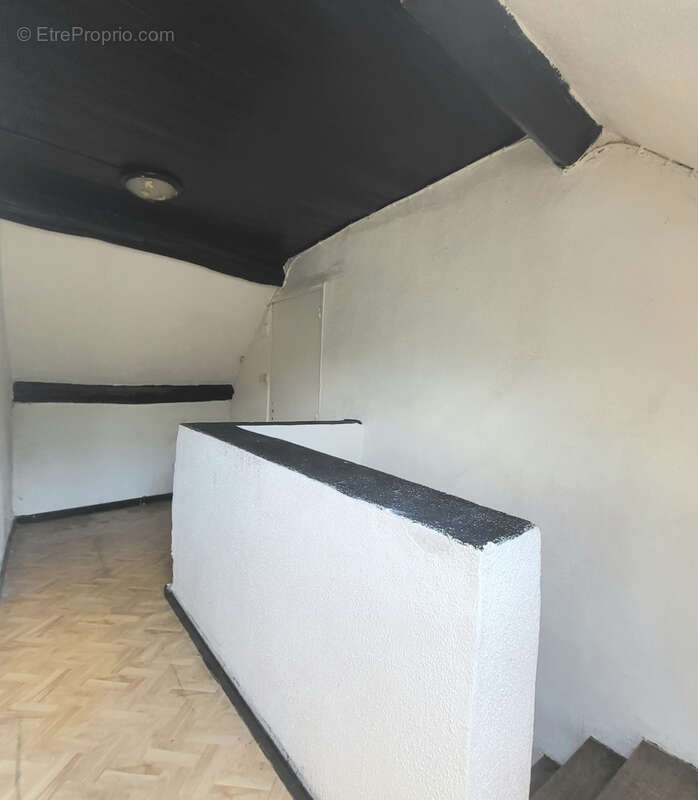 Appartement à BOISSY-L'AILLERIE