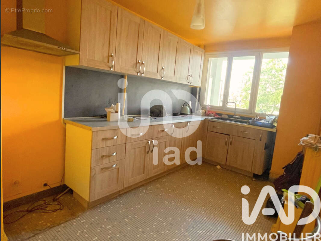 Photo 8 - Appartement à CHOISY-LE-ROI