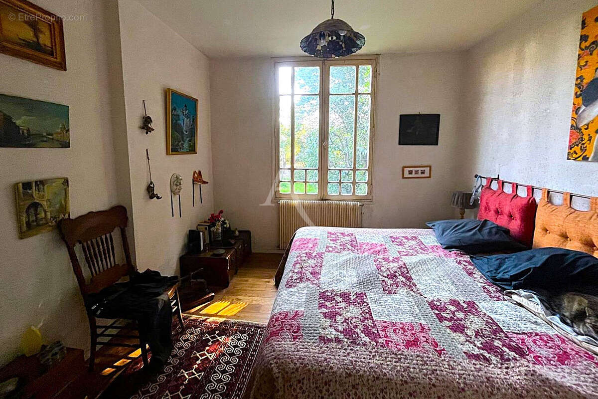 Maison à VILLENAVE-D&#039;ORNON