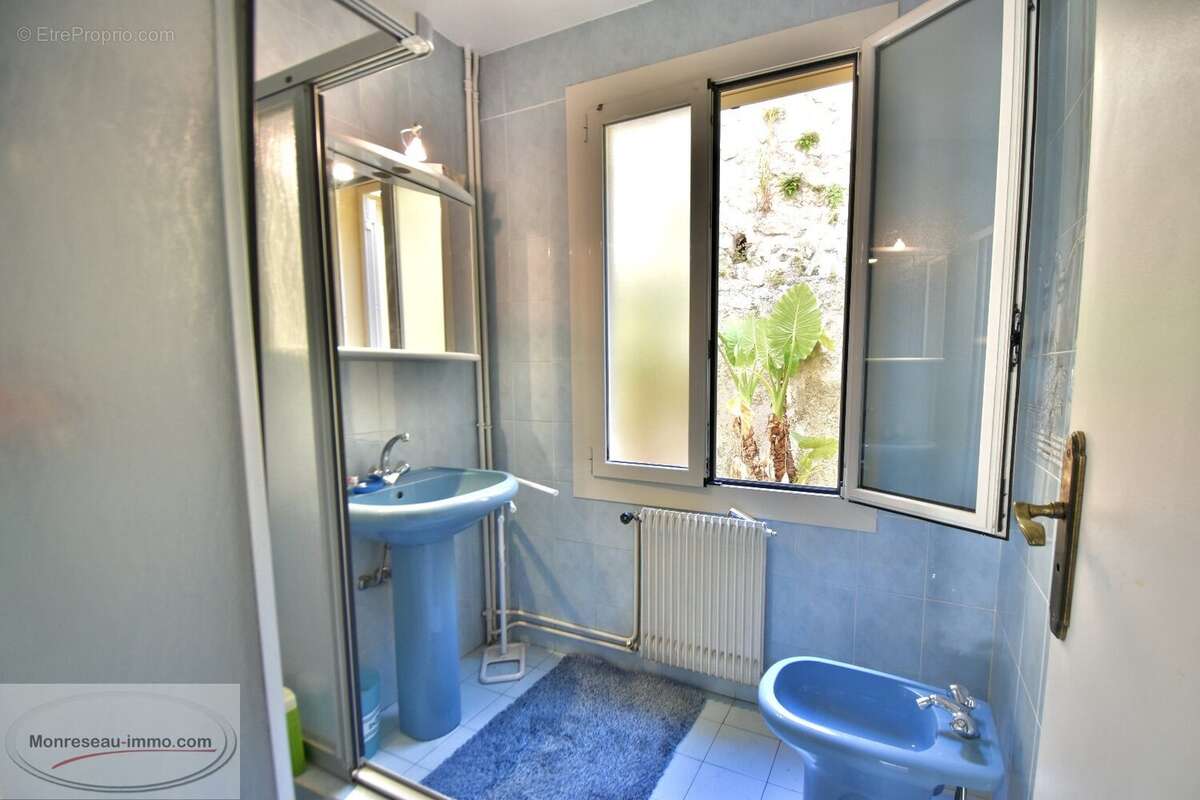 Appartement à CAP-D'AIL