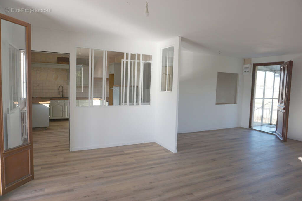 Maison à PARAY-LE-MONIAL