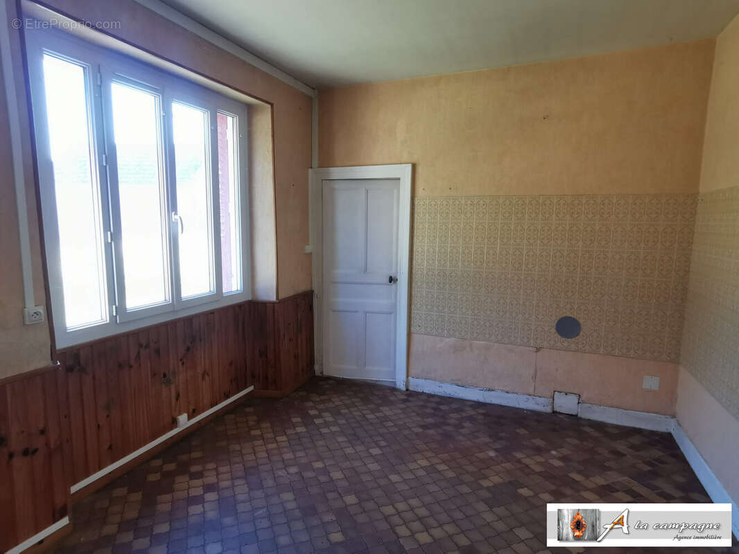 Maison à TERJAT
