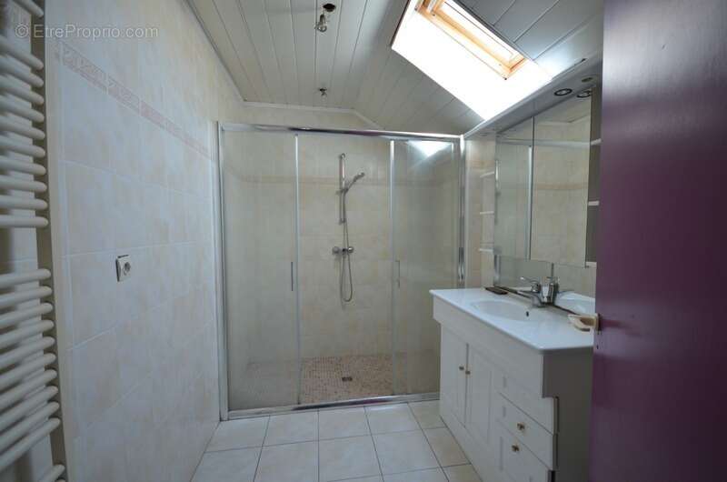 Maison à MONTMIRAIL