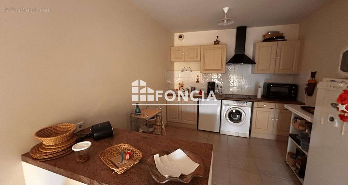 Appartement à MARSEILLE-9E