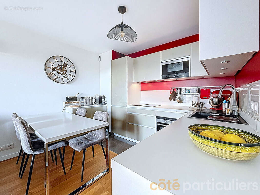 Appartement à ISSY-LES-MOULINEAUX