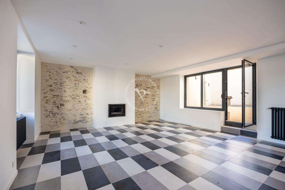 Maison à SAINT-JEAN-DE-BOISEAU