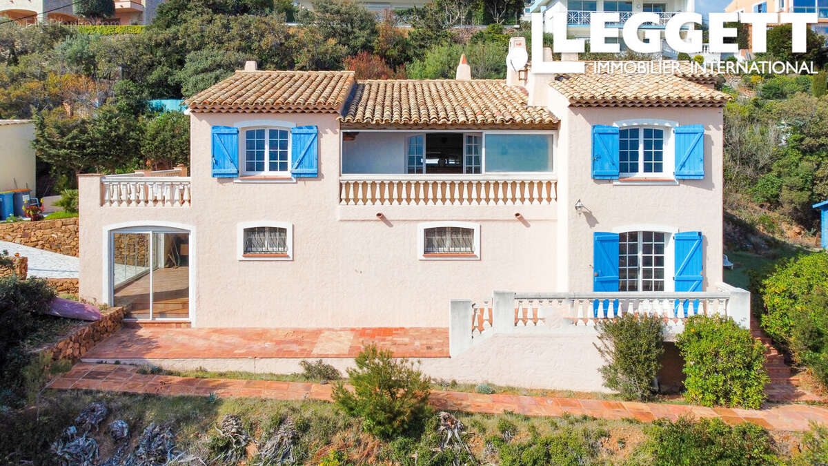 Maison à SAINT-RAPHAEL