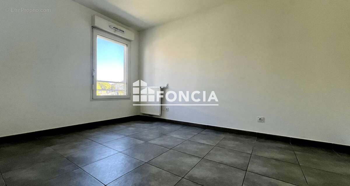 Appartement à SAINT-CYR-SUR-MER