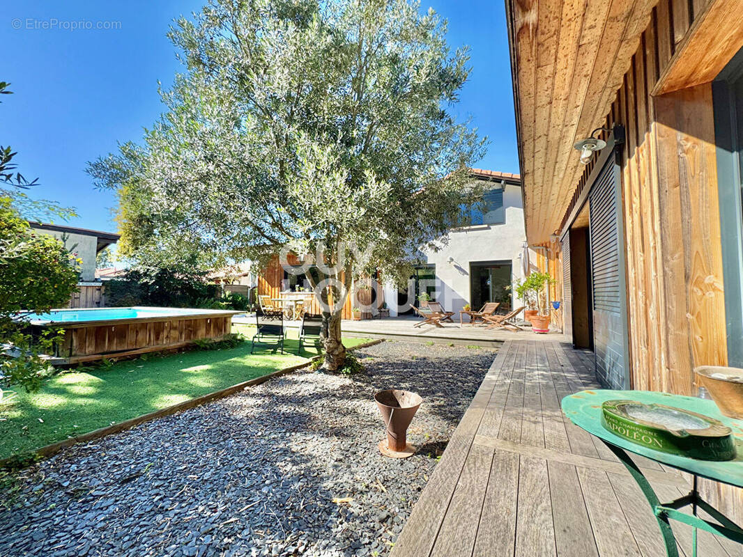 Maison à GUJAN-MESTRAS