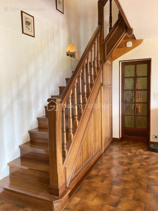 Maison à LACASSAGNE