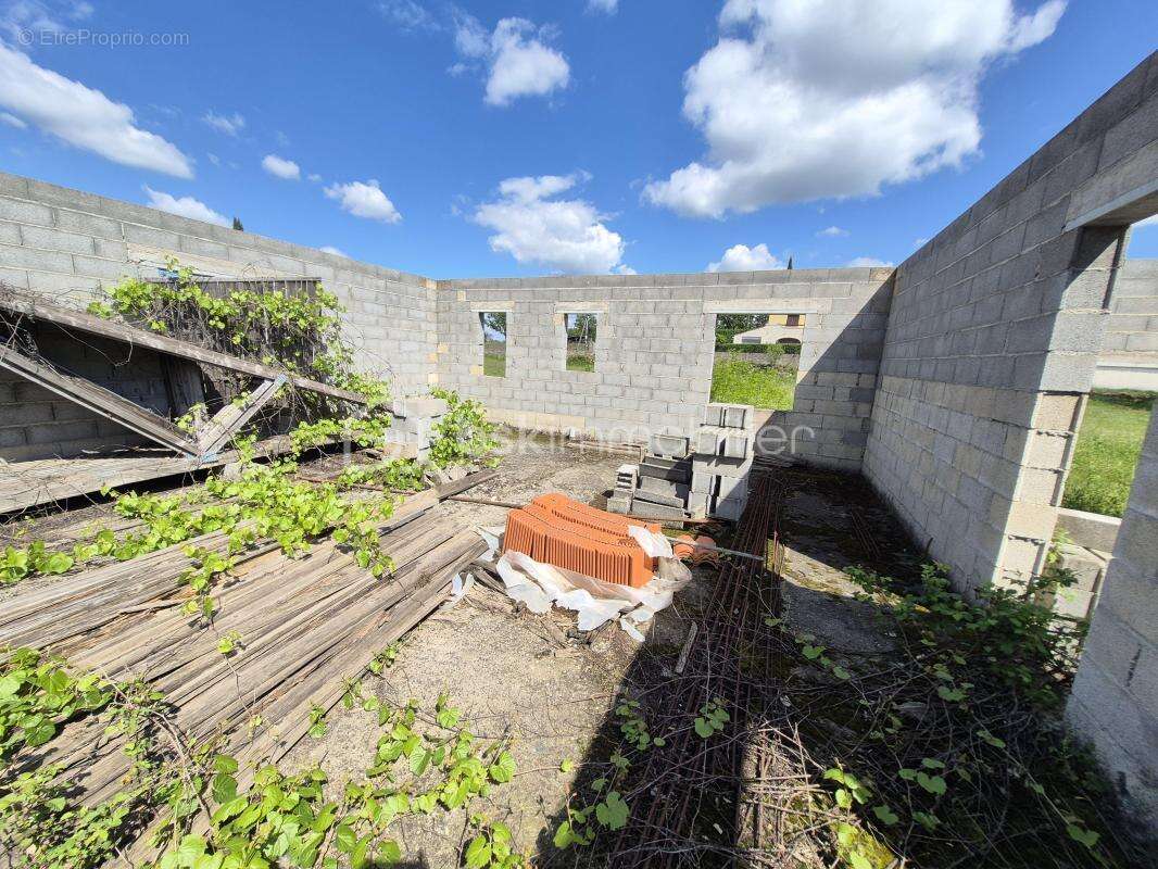 Ensemble immobilier - photo 5