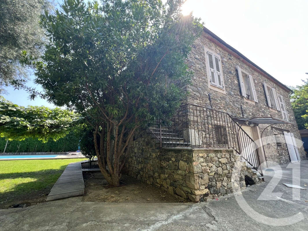 Maison 183 m² à Lucciana  - photo 19