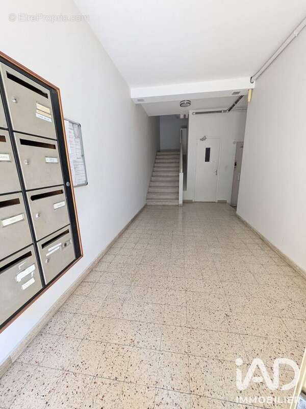 Appartement 67 m² à Antibes  - photo 3