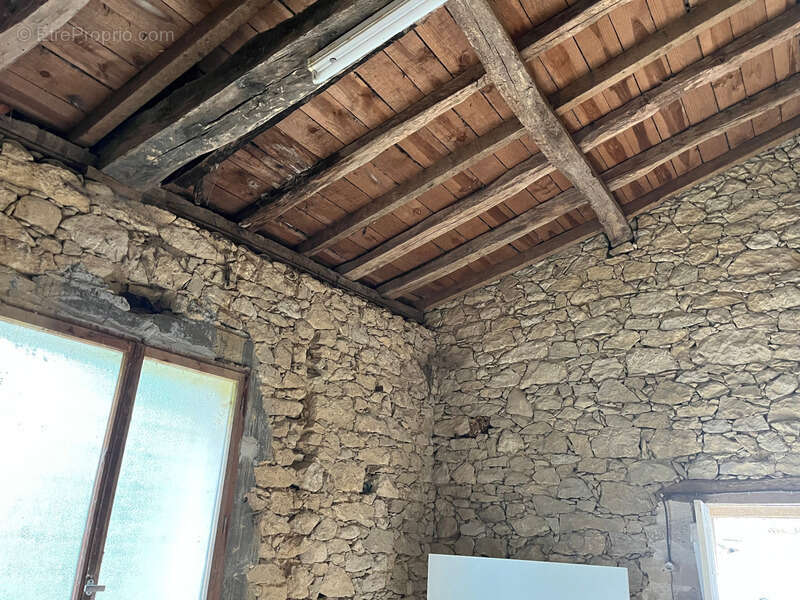 Maison à CLEYRAC