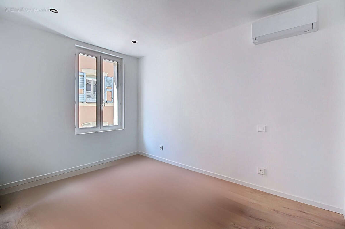 Appartement à DRAGUIGNAN