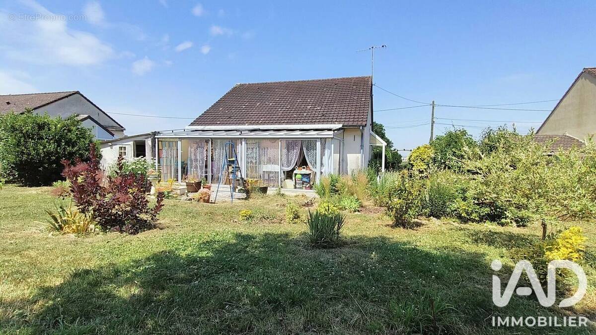 Photo 1 - Maison à FERE-EN-TARDENOIS