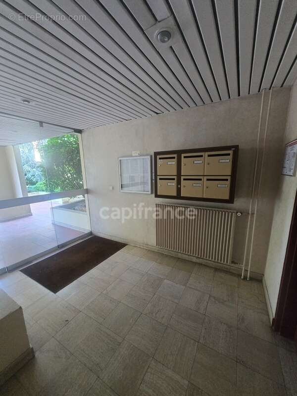 Saint-Gratien (95) – pièces de 83 m² avec balcon, parking et cave à proximité du lac d'Enghien - photo 12