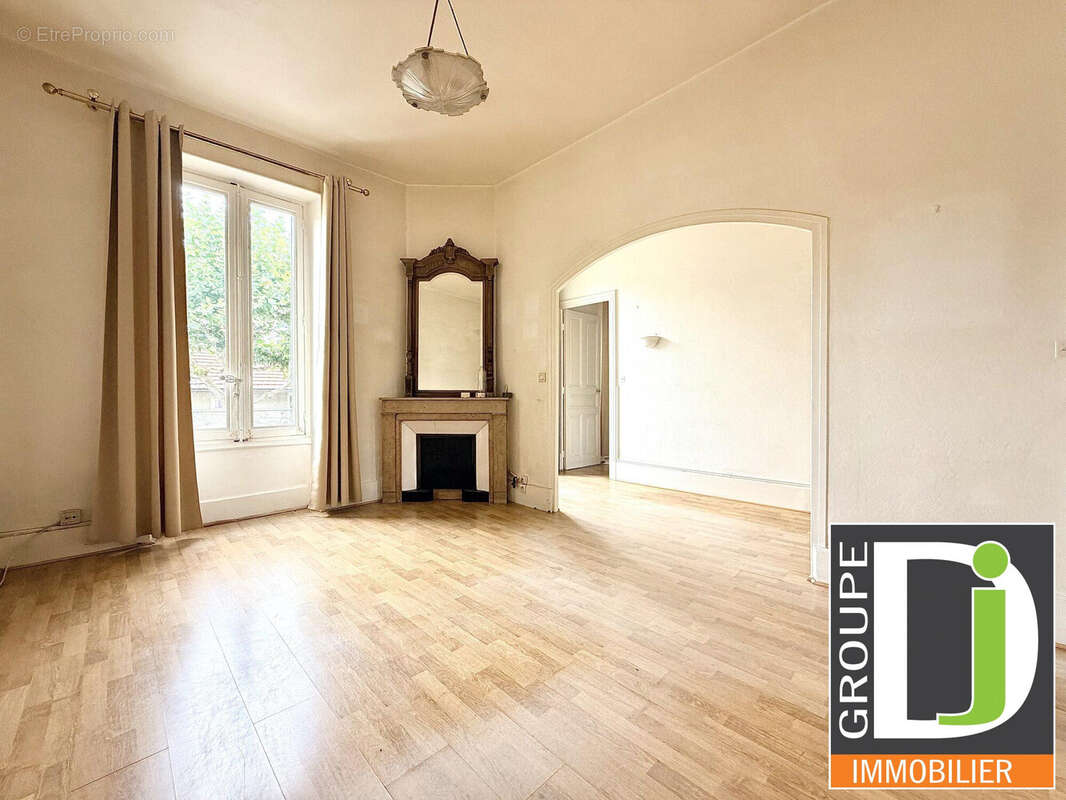 Appartement 66 m² à Valence  - photo 3