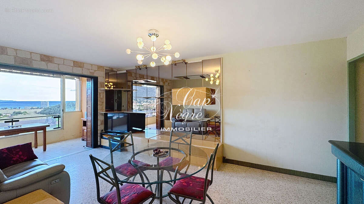 Appartement à LE LAVANDOU