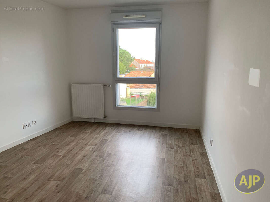Appartement à SAINT-SEBASTIEN-SUR-LOIRE