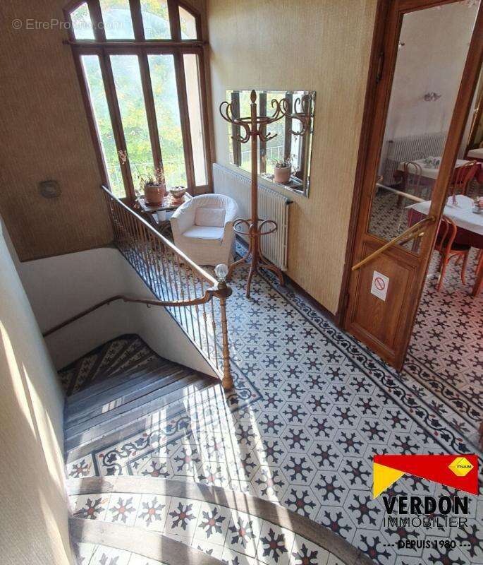 Maison à SAINT-ANDRE-LES-ALPES