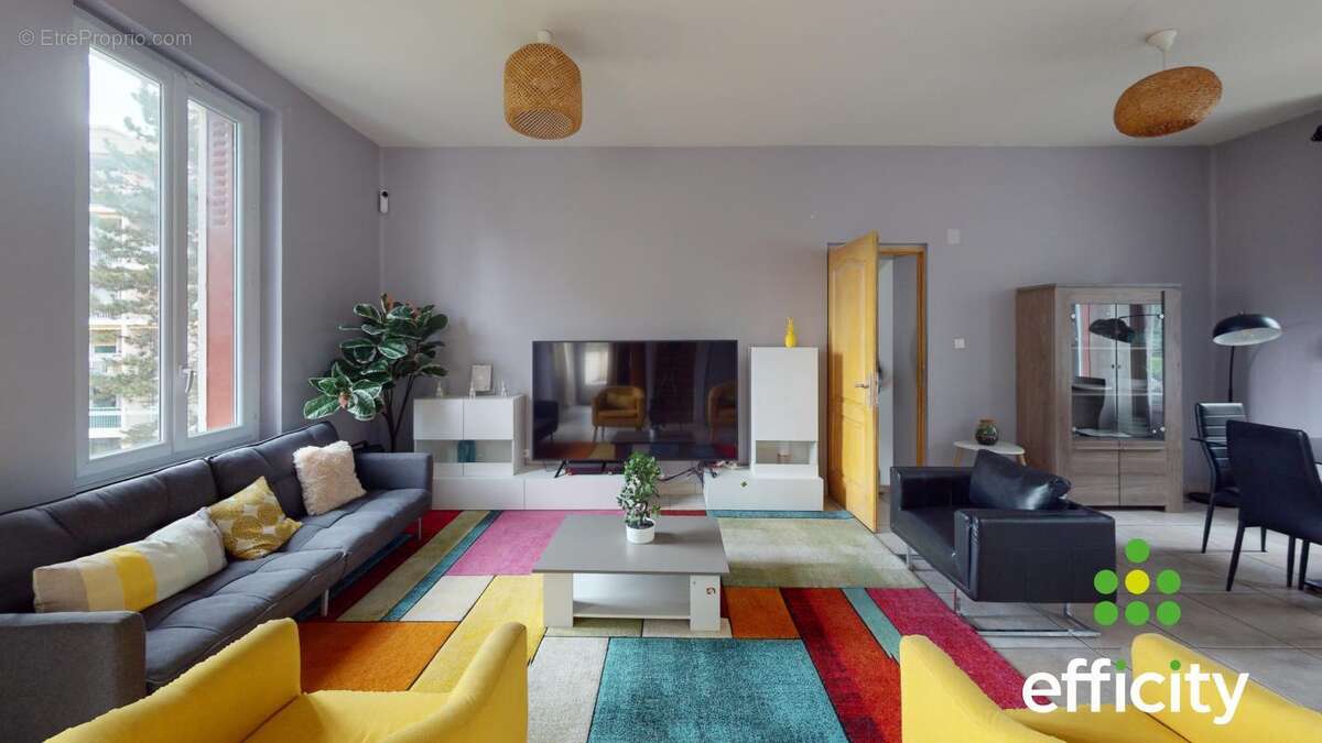 Maison à OULLINS