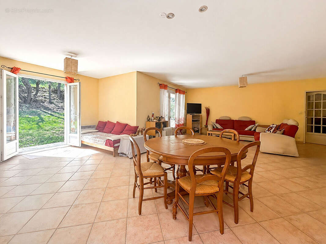 Maison à BOUC-BEL-AIR