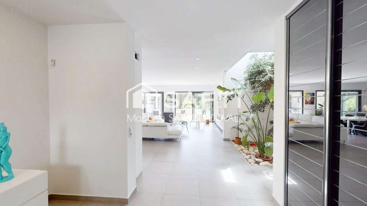 Photo 6 - Maison à LE BEAUSSET