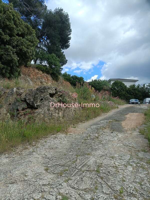 Terrain à MARSEILLE-13E