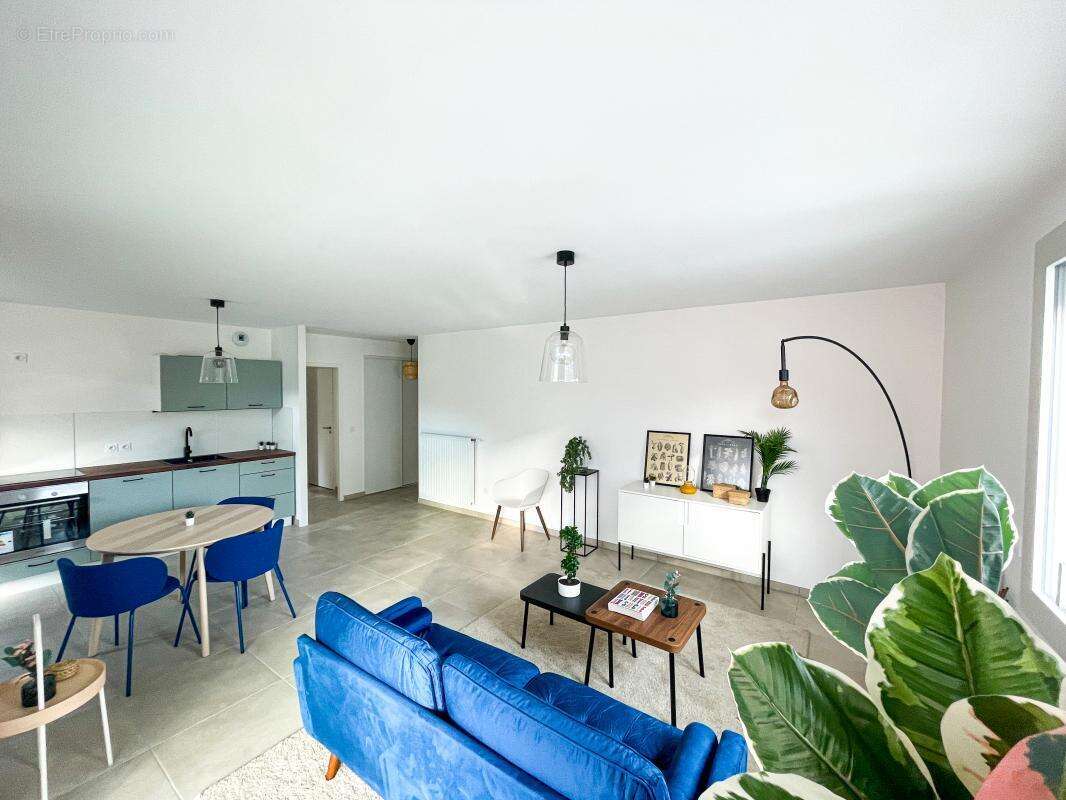 Appartement à MEYLAN