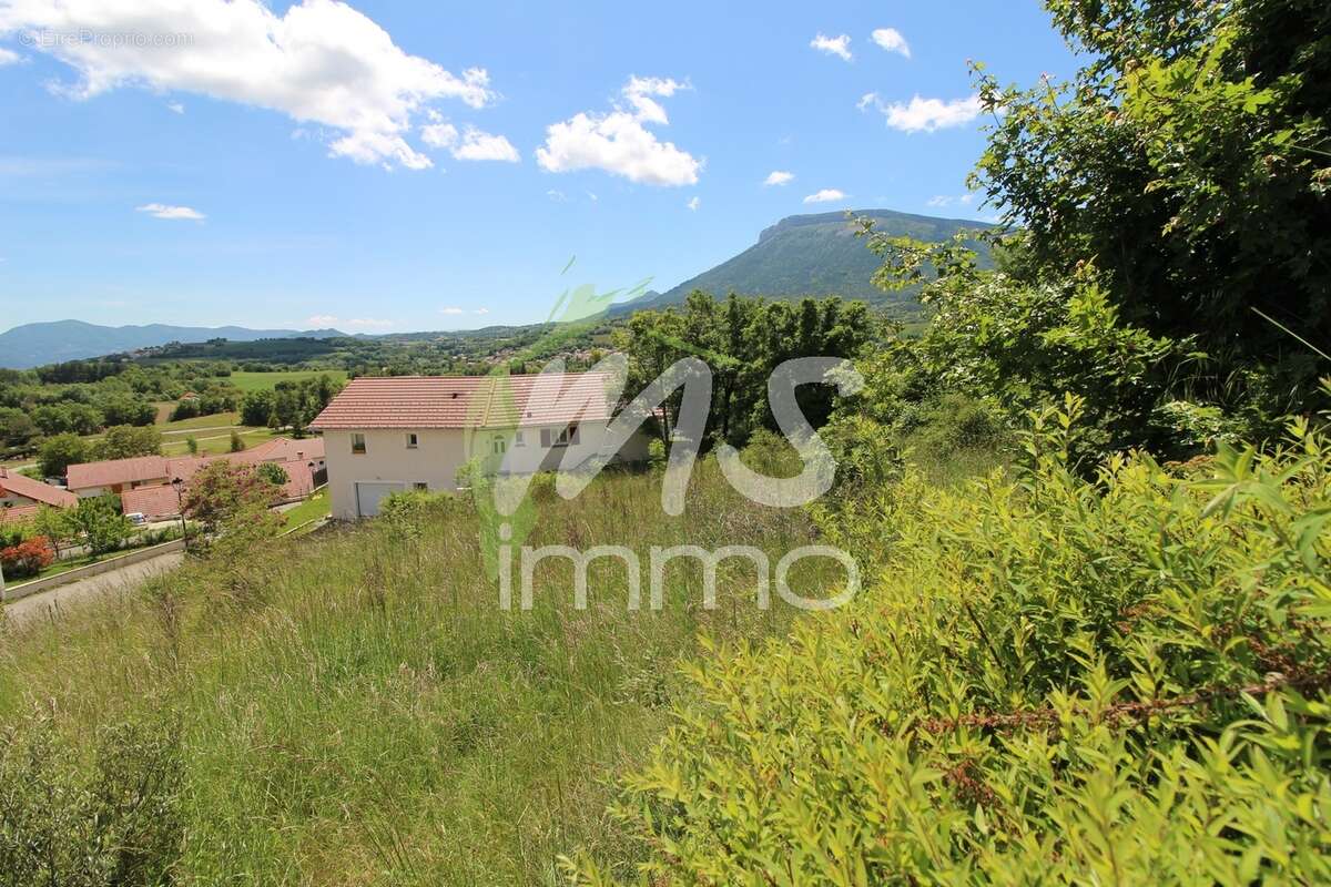 Terrain à LA FREISSINOUSE