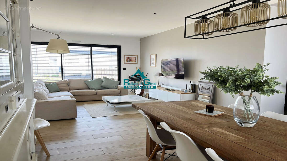 Contemporaine à Chateaugiron 4 chambres - photo 3