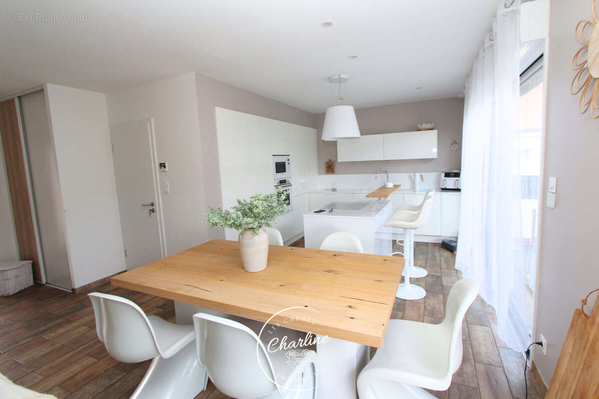 Maison à VERNEVILLE