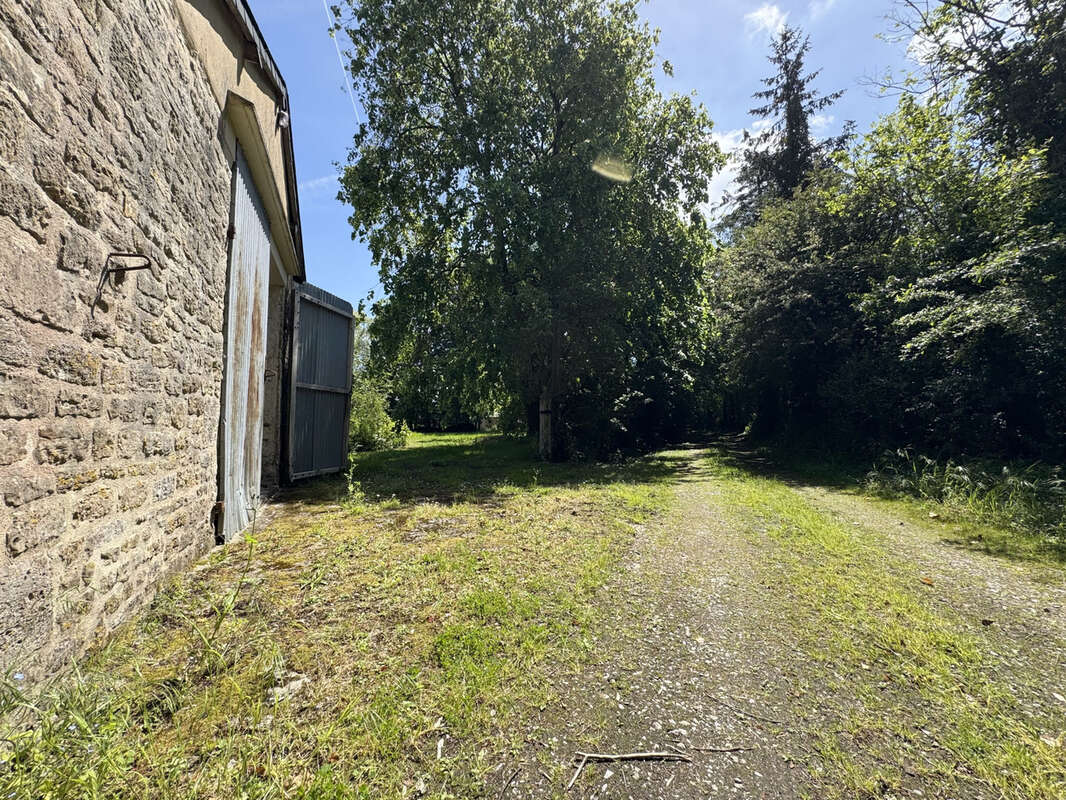 Maison à PICAUVILLE