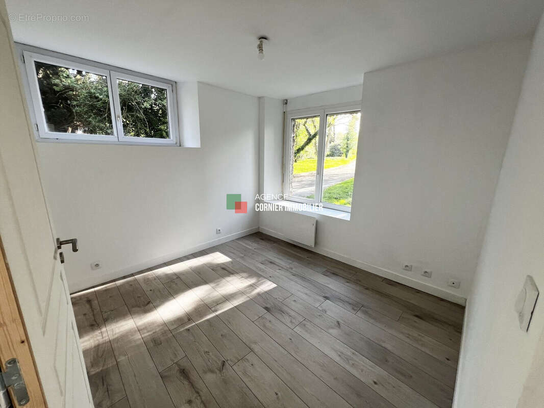 Appartement à NOYAL-SUR-VILAINE