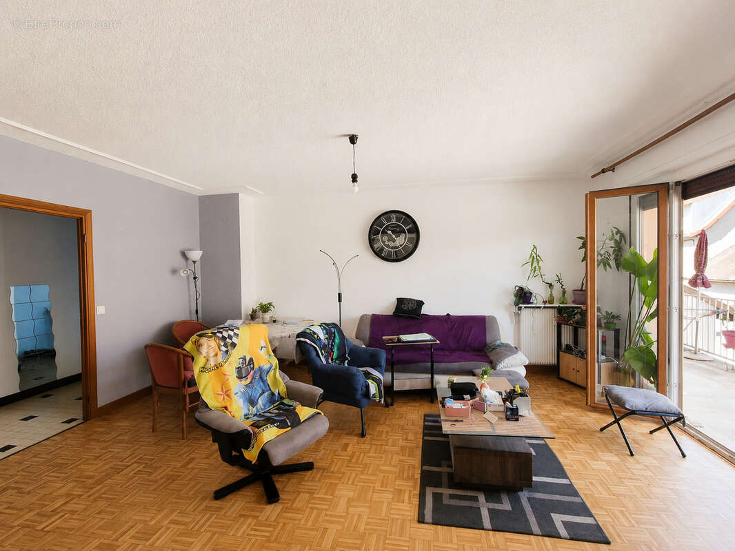 A vendre bel appartement centre ville BELLEY - photo 4
