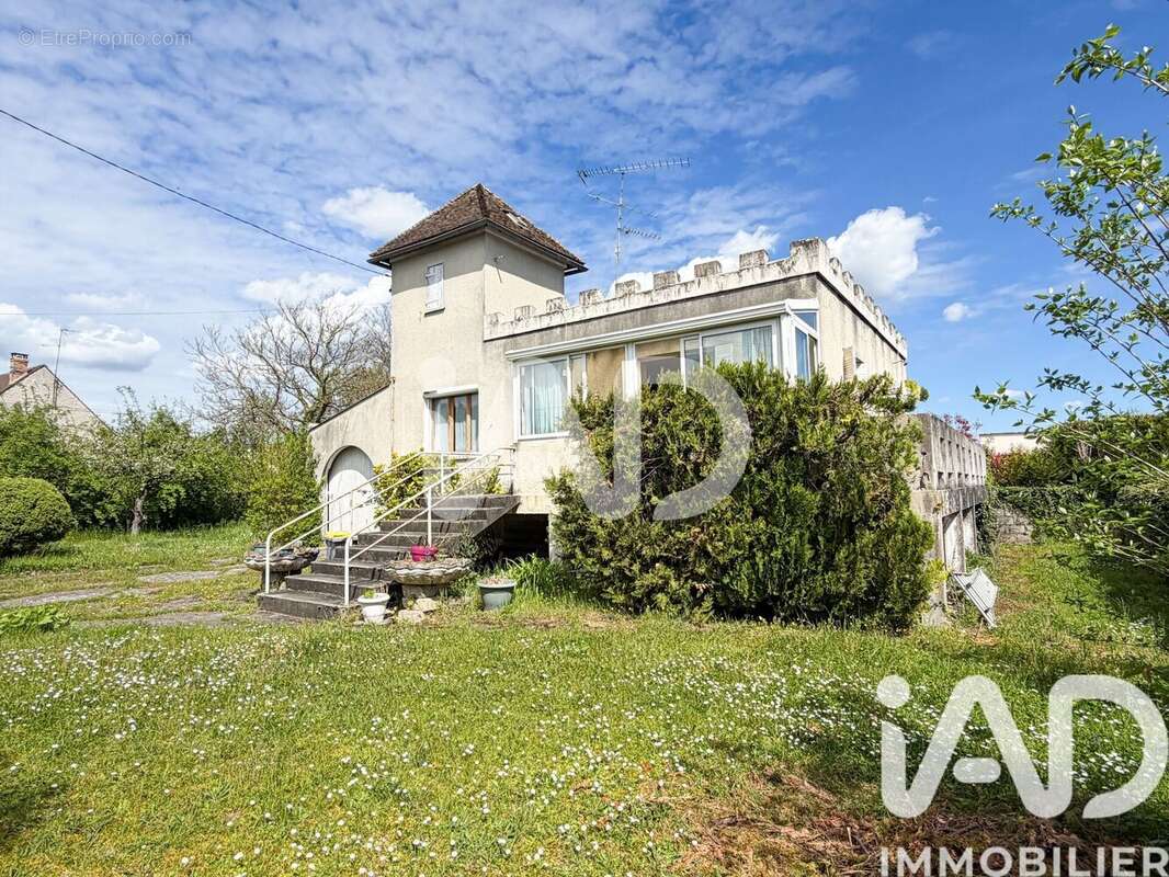 Photo 2 - Maison à GREZ-SUR-LOING