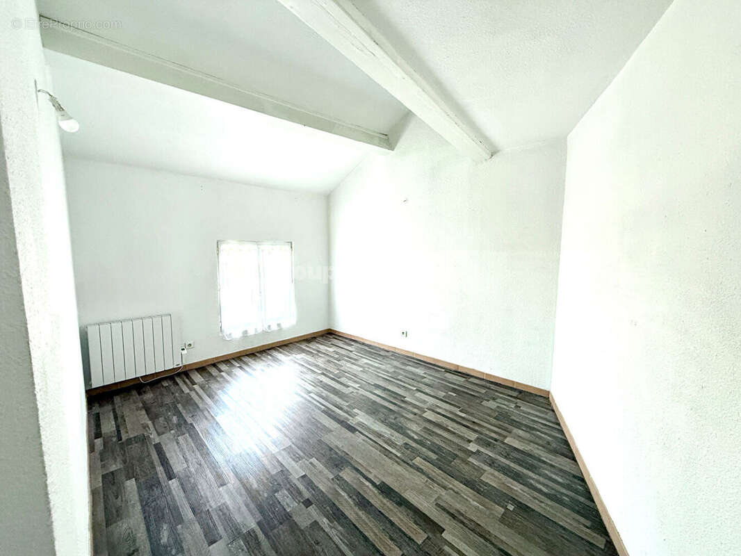 Appartement Type 2 Gignac-la-Nerthe - photo 3