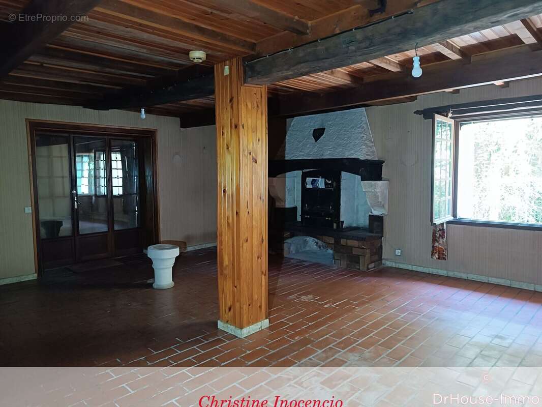 Maison 6 pièces 153 m² à vendre à Saint-Thomas-De-Conac (17150) - photo 7