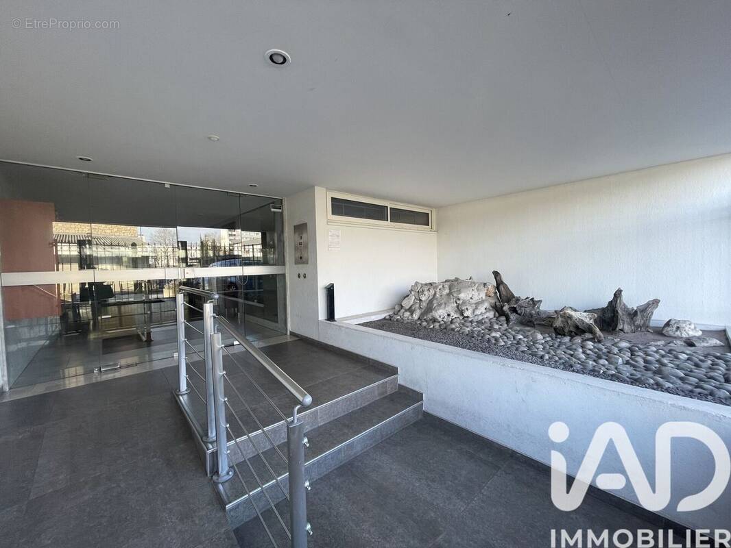 Photo 1 - Appartement à CHEVILLY-LARUE