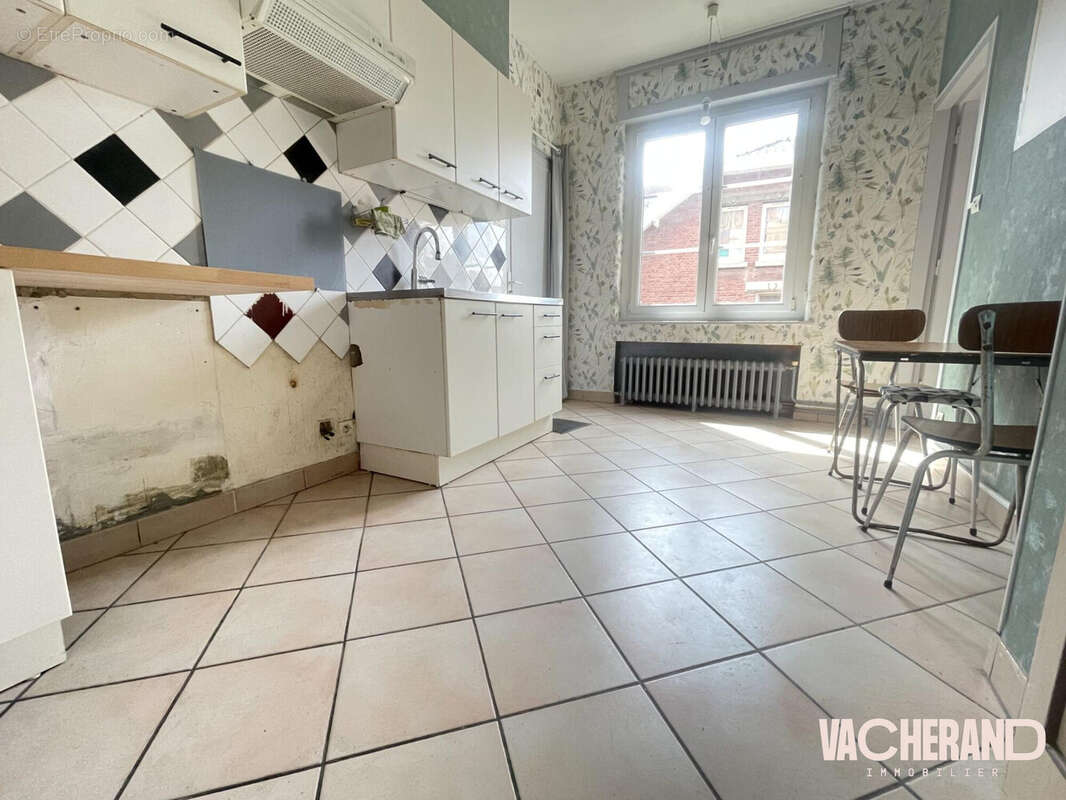 Appartement 107 m² à Lille  - photo 5