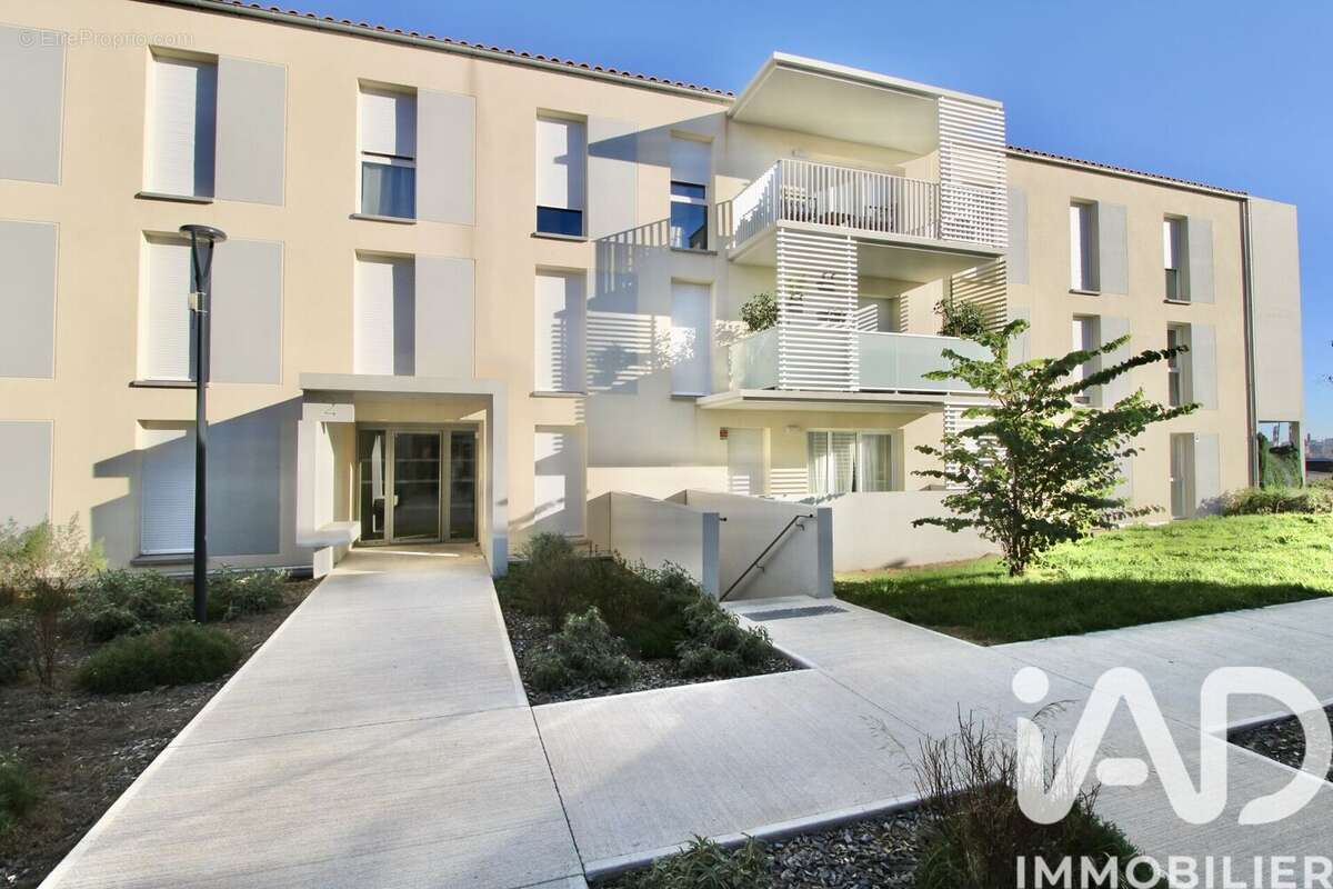 Photo 4 - Appartement à PORT-DE-BOUC